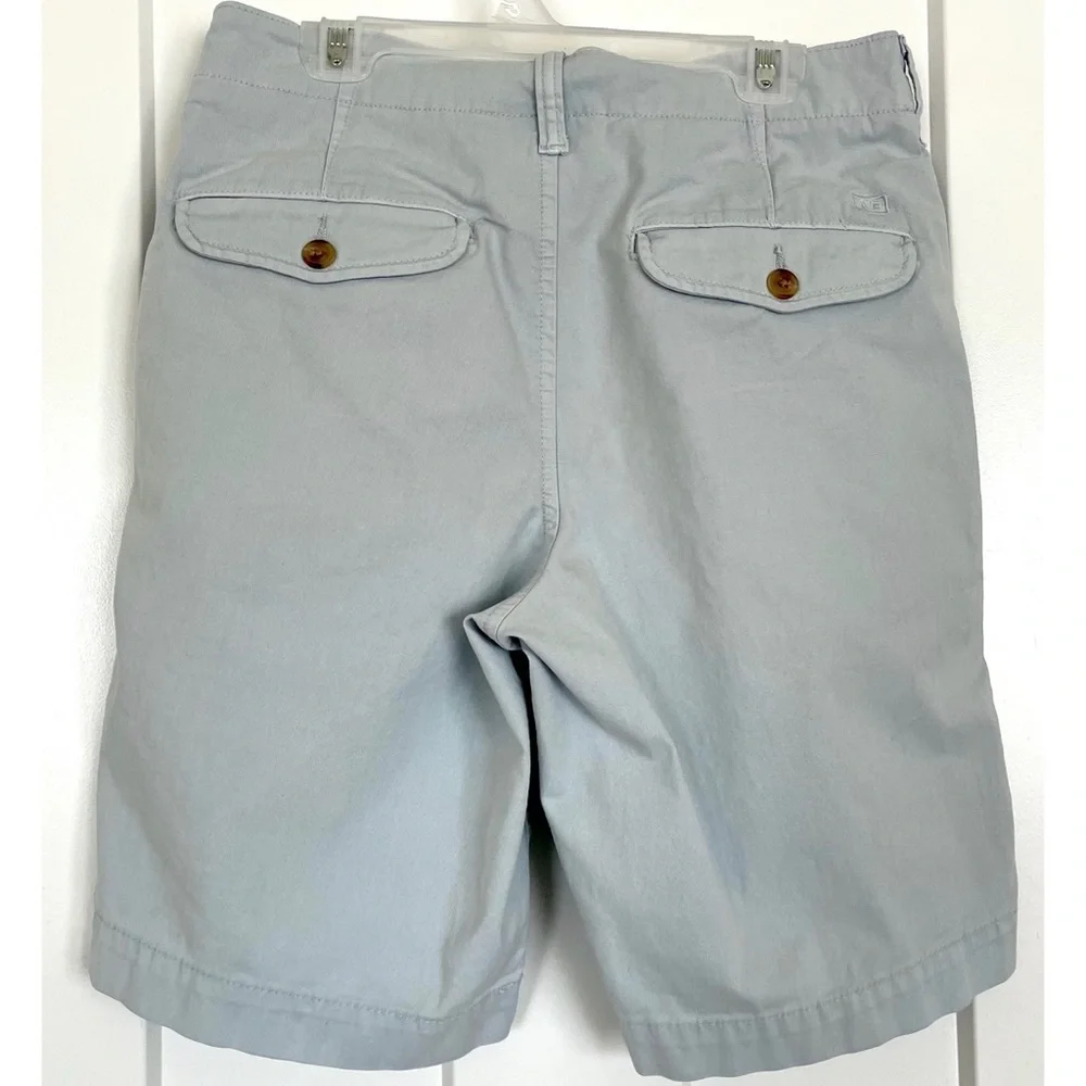 American Eagle Flat Front Shorts, 28